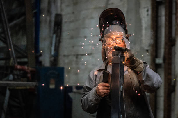 What Makes a Reliable Steel Structure Company?